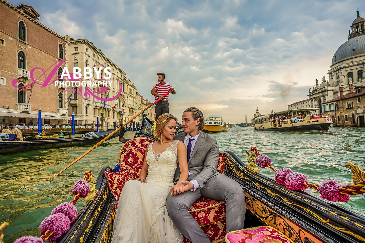 Abbys Photography can make you feel like your wedding or engagement is in Venice instead of Valencia. 