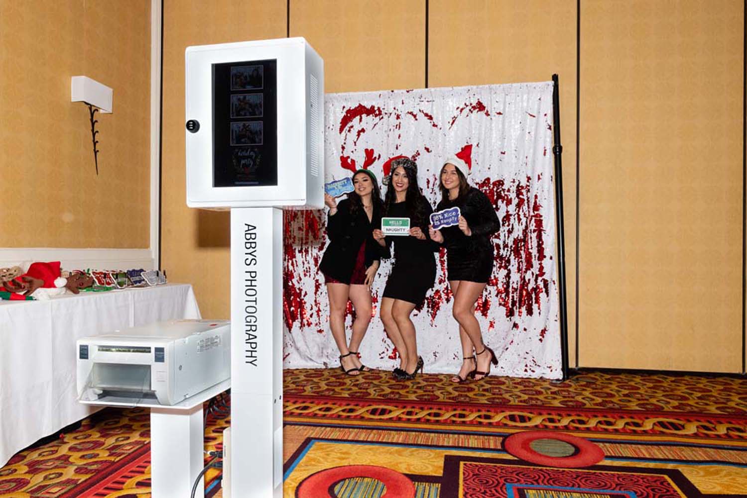 A Bakersfield open air photo booth comes with everything you see here.